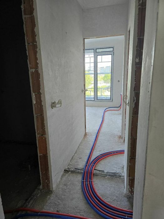 Тристаен апартамент в Младост 4 с АКТ 14!