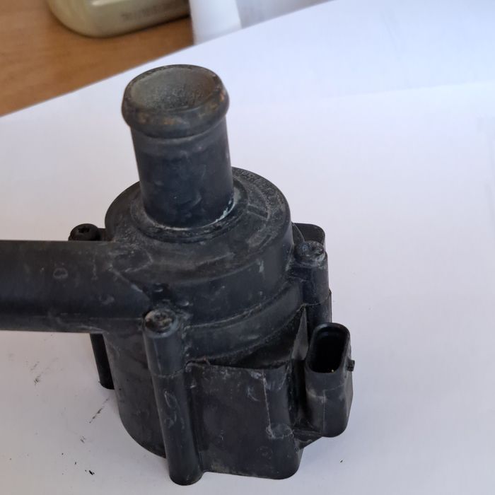 Дросолева клапа за Ауди А4