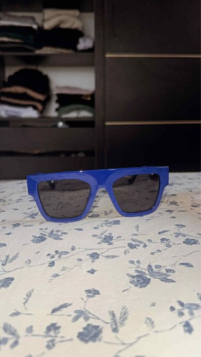 ocherii versace vand ugent 3 perechii