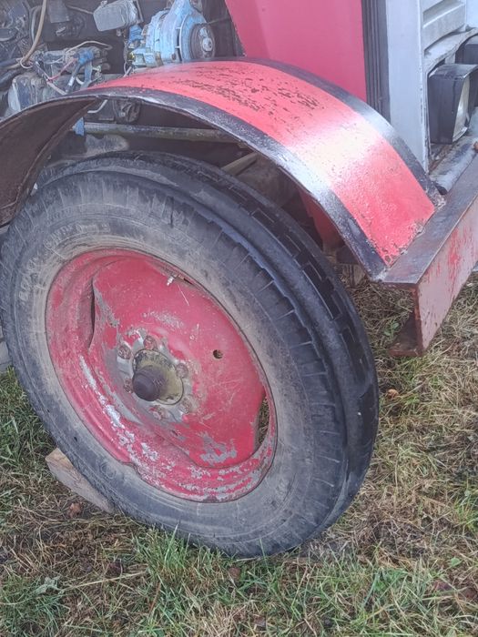 Aripi Tractor , am și de U 650