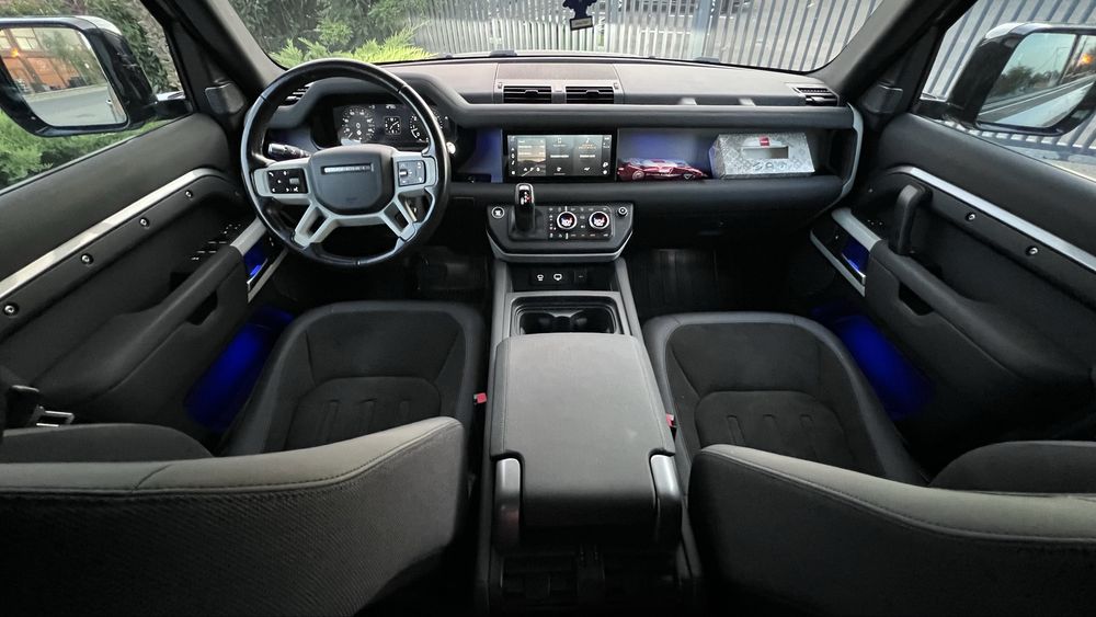 Land Rover Defender 110 SE 2020 – Full Options, Impecabil