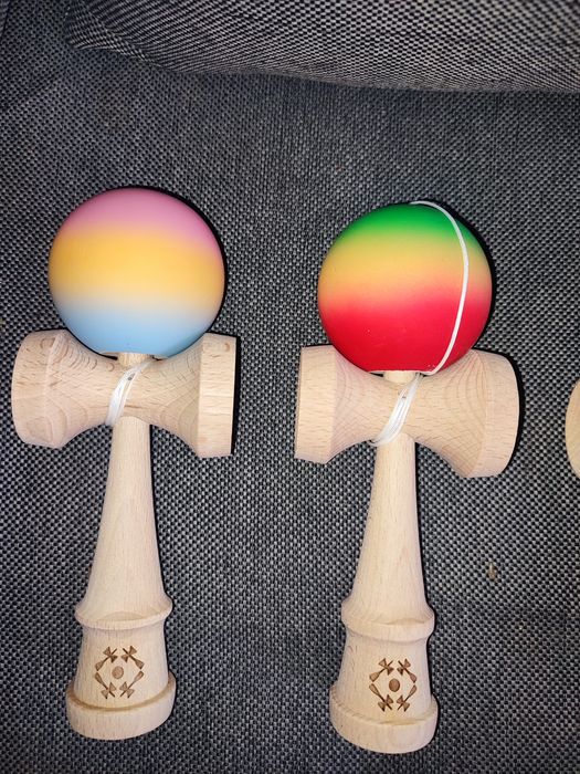 Kendama profesională diferite culori