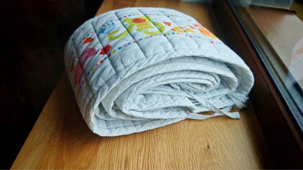 Обиколник за бебешка кошара Ikea