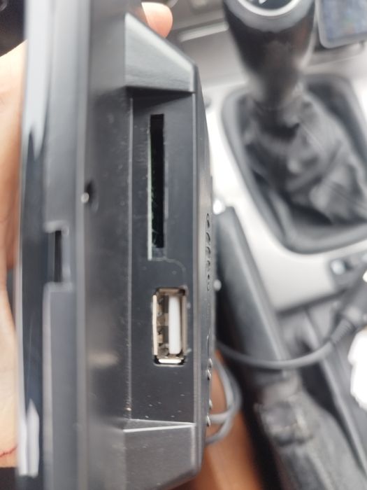 Универсална Мултимедия за автомобил 7 инча с Android Auto/CarPlay