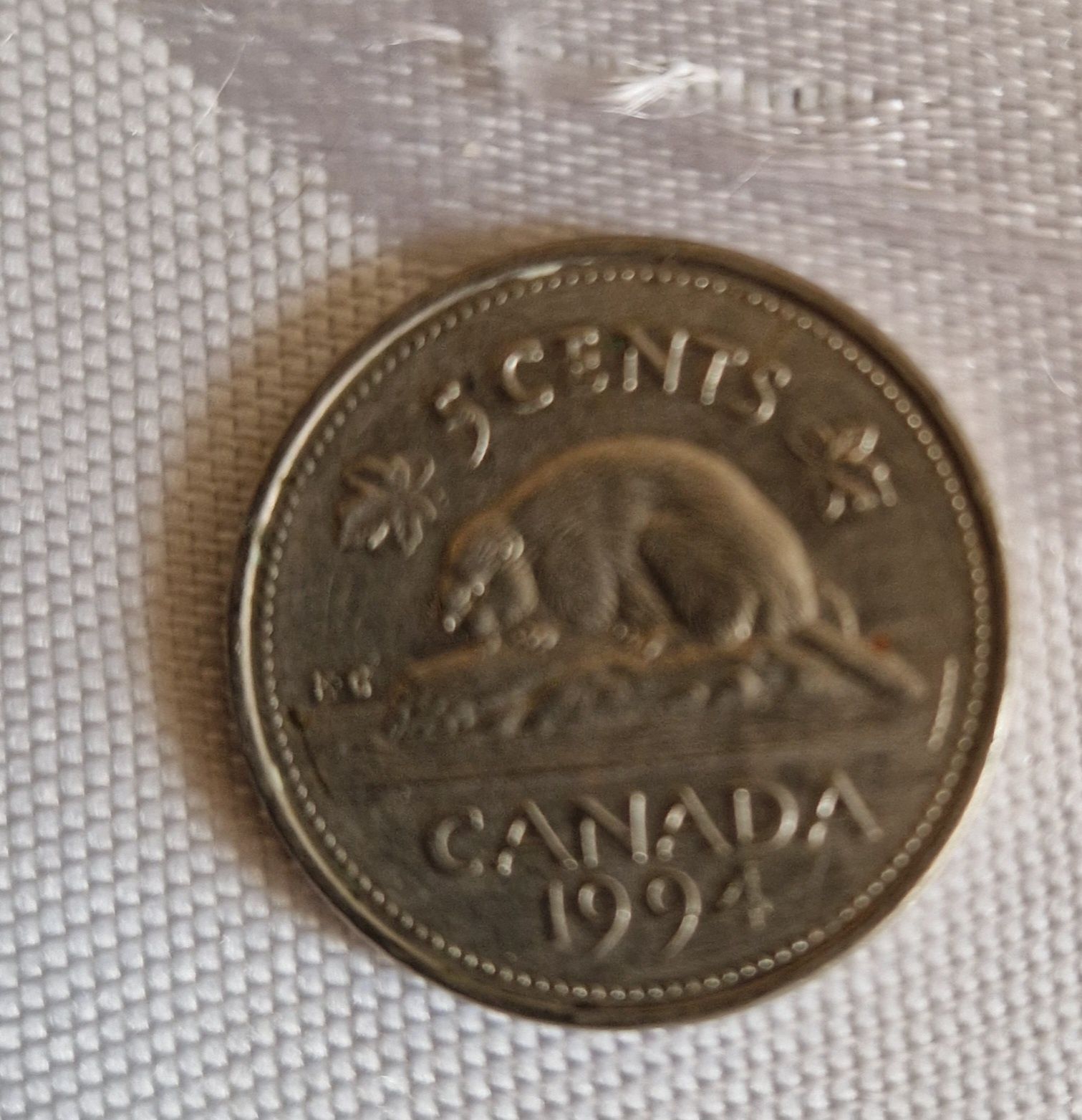 Vand moneda canadiana