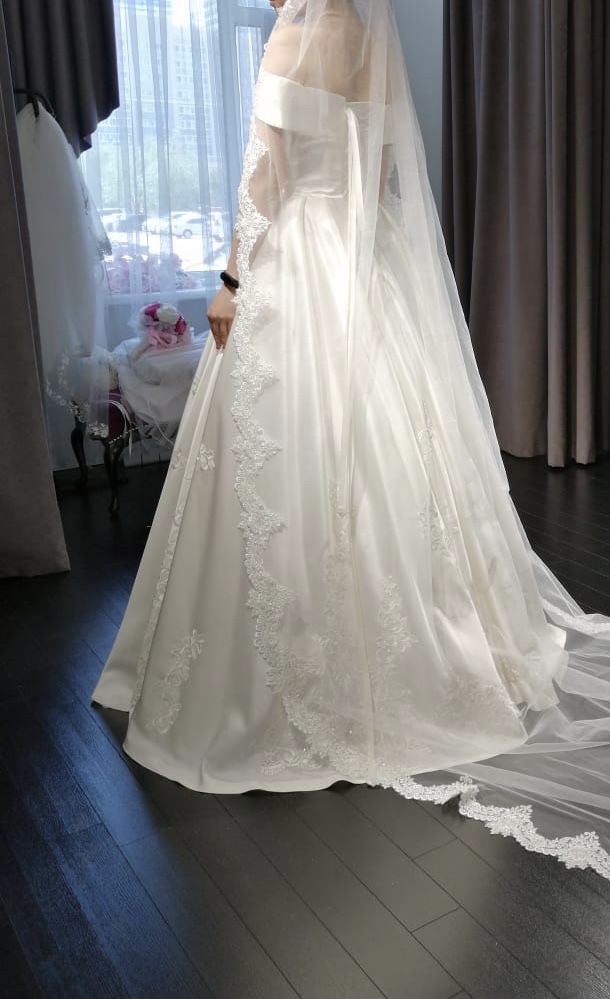 Шикарное свадебное платье “EMILIA SPOSA”