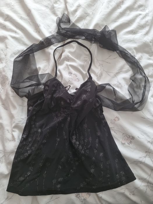 TOP negru cu sclipici!!