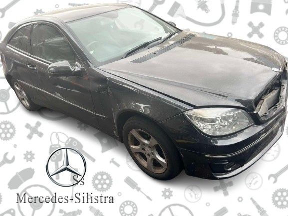 На части! Mercedes CLC 180 Kompressor
