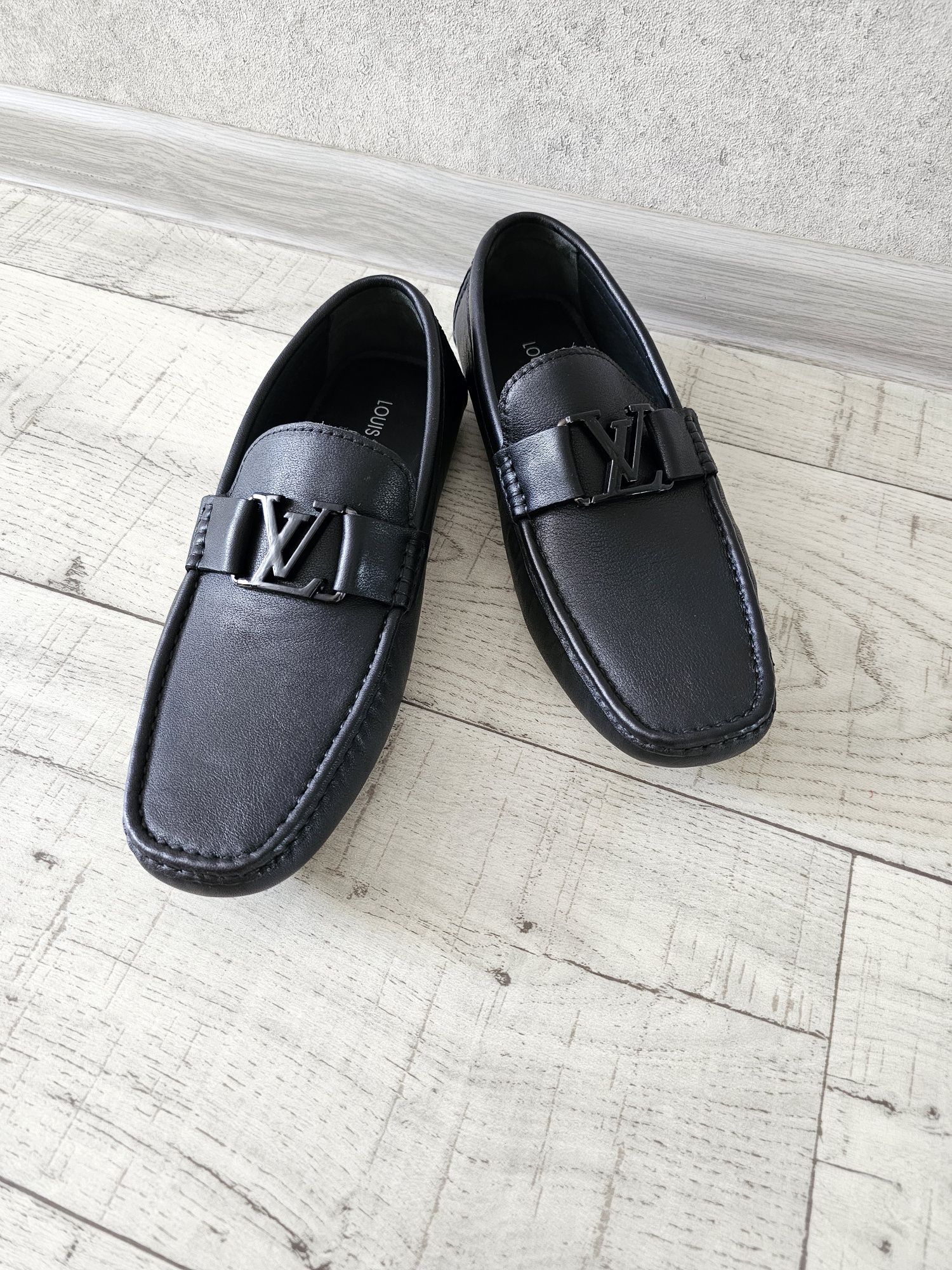 Мужские туфли (мокасины)