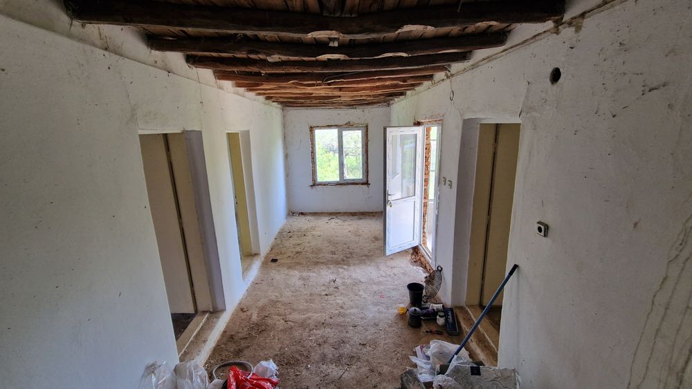 Продава се Къща в с. Богданци, Област Разград - 200 кв.м за 200 €/кв.м - Снимка #14