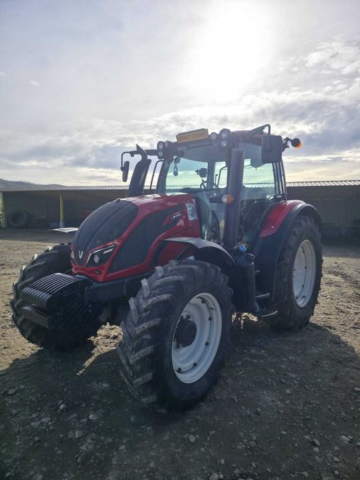 Tractor VALTRA N 124  H5  Second Hand