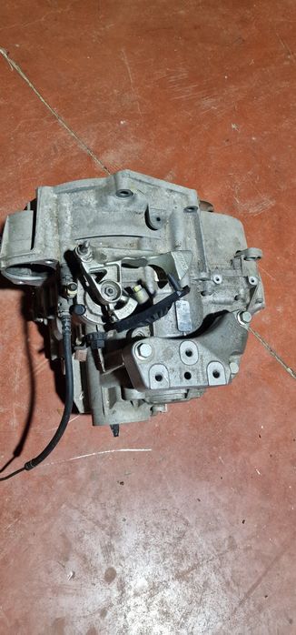 Cutie viteze manuală vw tiguan