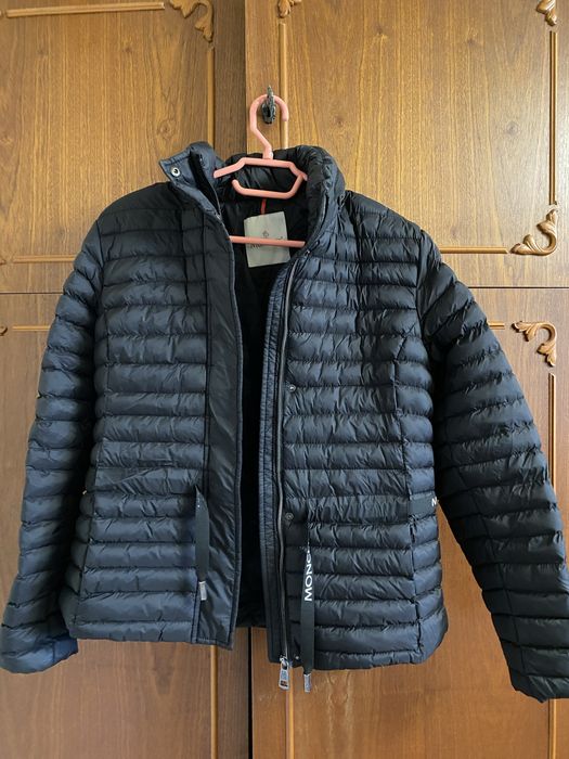 Geaca Moncler originala