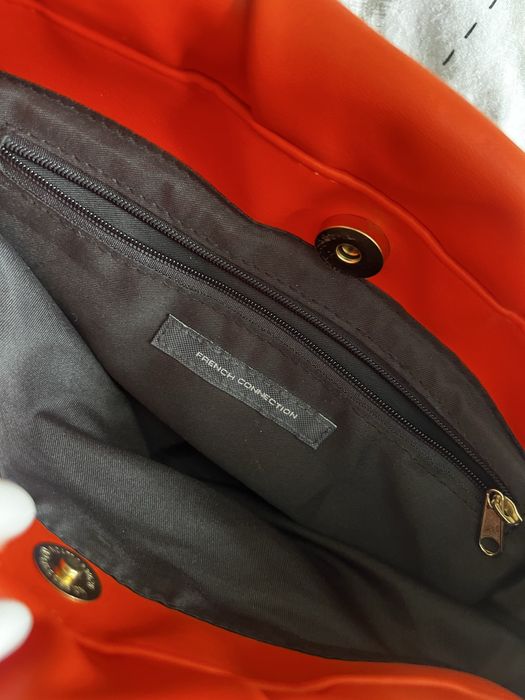 Дамска чанта “French conncection”