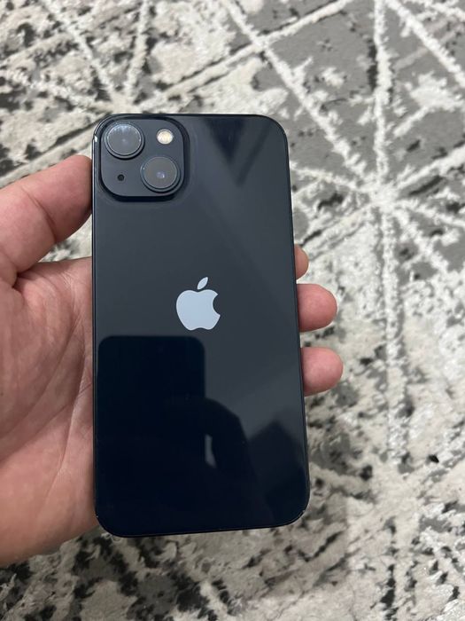 Iphone 13 128 sotiladi sostanya ideal aybi yoq qaropka bor