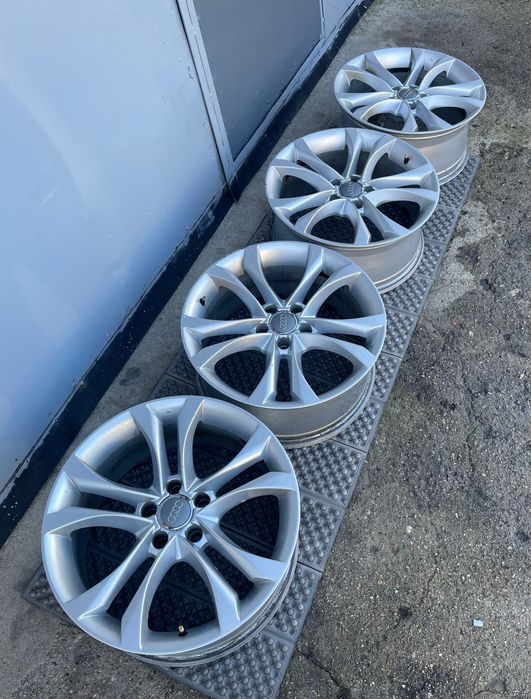 АУДИ А4 18-цола Лети джанти Audi
АУДИ А4,A5 18-цола Лети джанти AudiA4