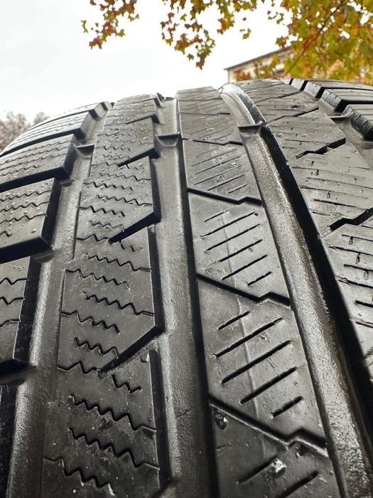 2 anvelope iarna Continental 255/45/R18