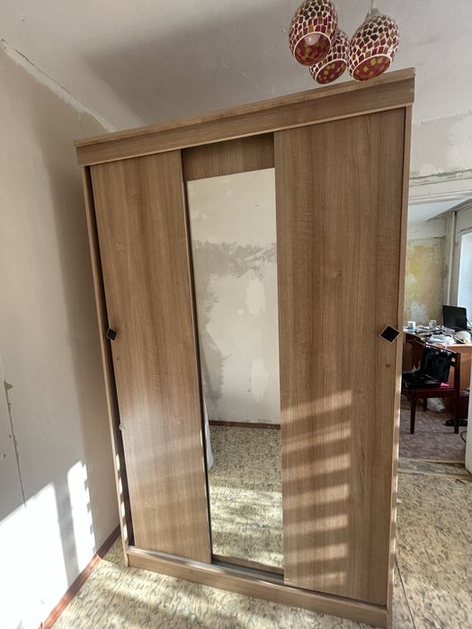 Шкаф бу в нормальном состоянии