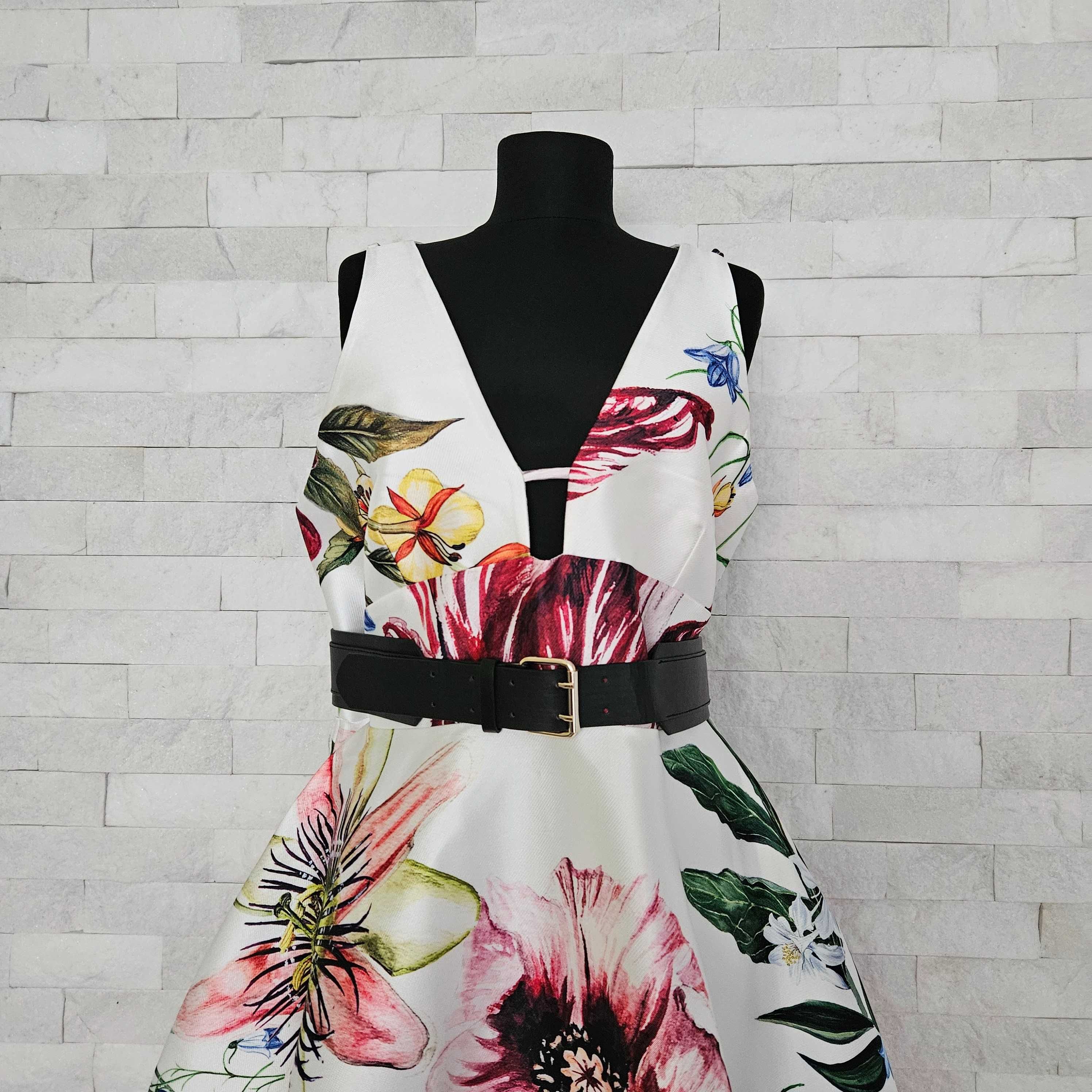Karen Millen рокля размер UK16/XL