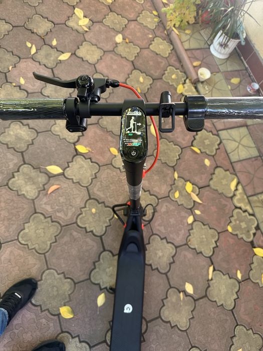 Trotineta electrica Urban Glide Noua