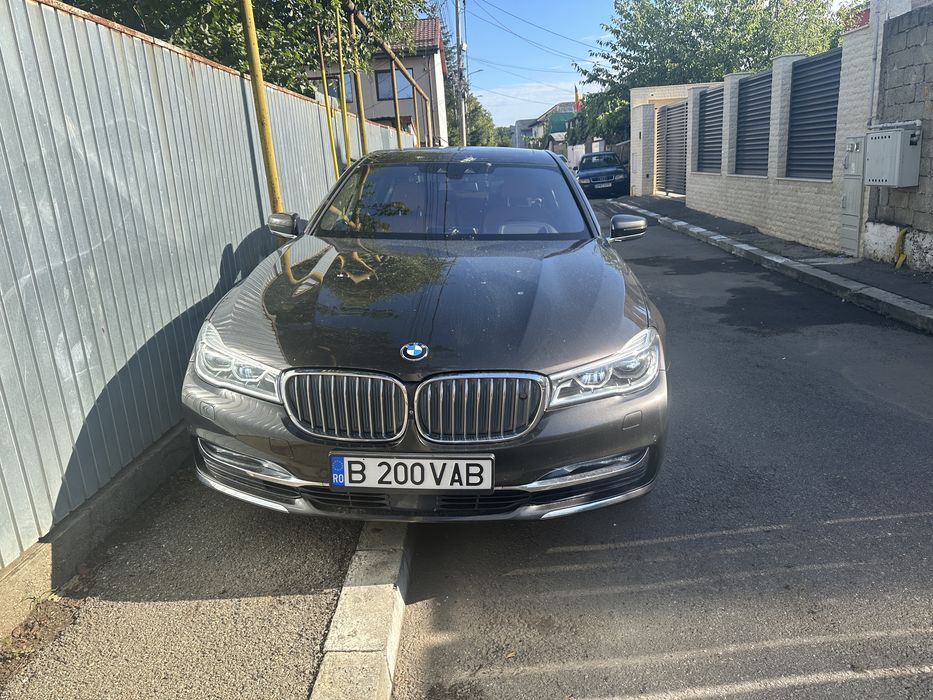 Bmw seria 7 long hibryd 4 locuri