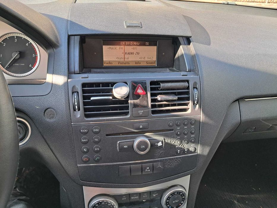 Mercedes C200 diesel 6 Trepte 2009 -usor avariat