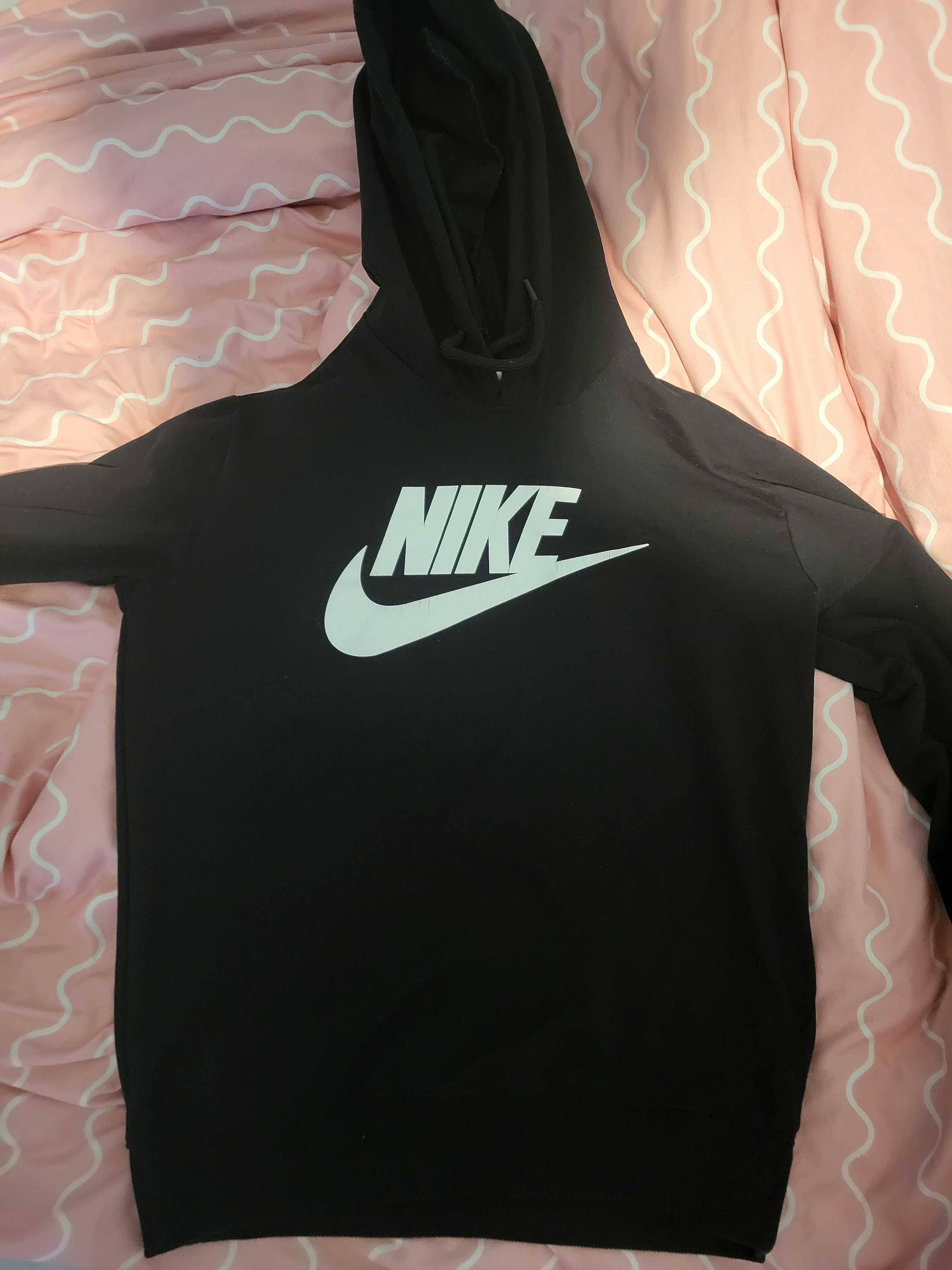 Черен Hoodie на Nike