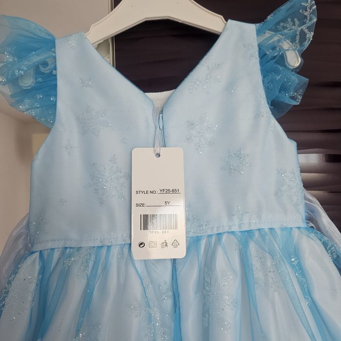 Детска рокля НОВА