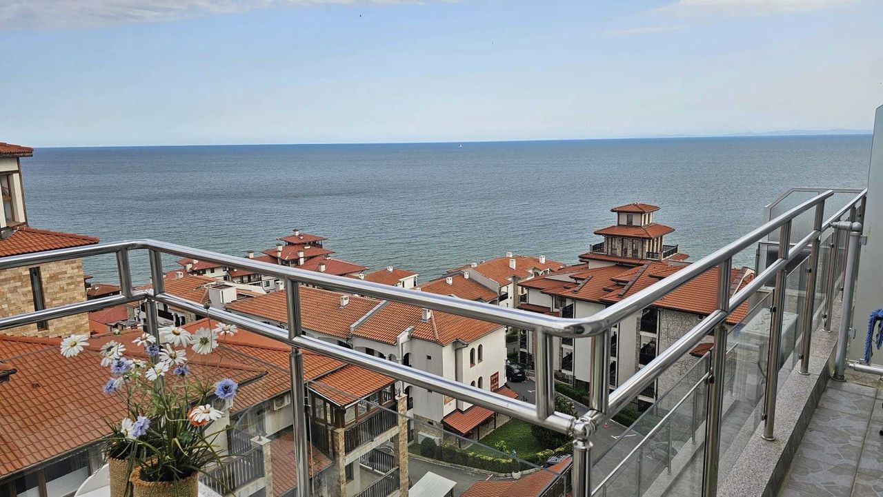 Продава се Едностаен апартамент в Свети Влас - 66 кв.м за 1347 €/кв.м - Снимка #9