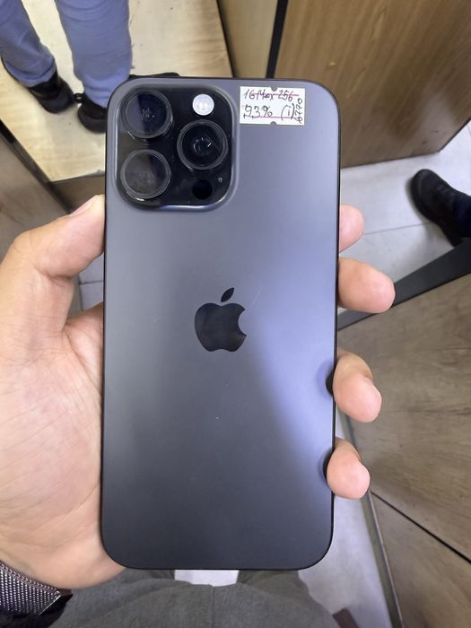 iPhone 16 Pro Max Black