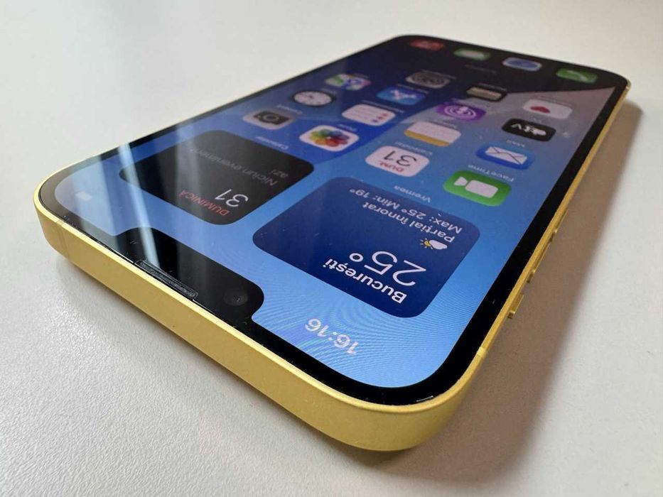  Apple / iPhone 14 Plus / 128 Gb / Yellow