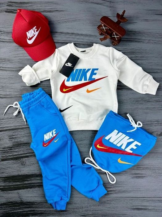 Детски екипи Nike