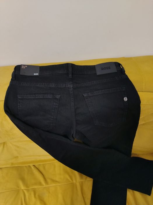Jeans BOSS mărimea 34/32