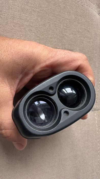 telemetru Bushnell Tour V2
