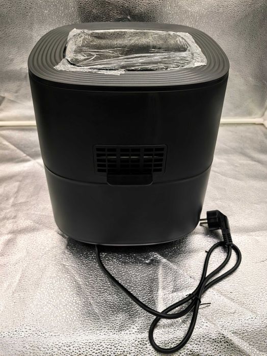 Fritiera aer cald Royalty Line 6,5 L digital 369 lei