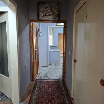 Срочно продаётся квартира Юнусабад19 2 ком 1 этаж 57 м2