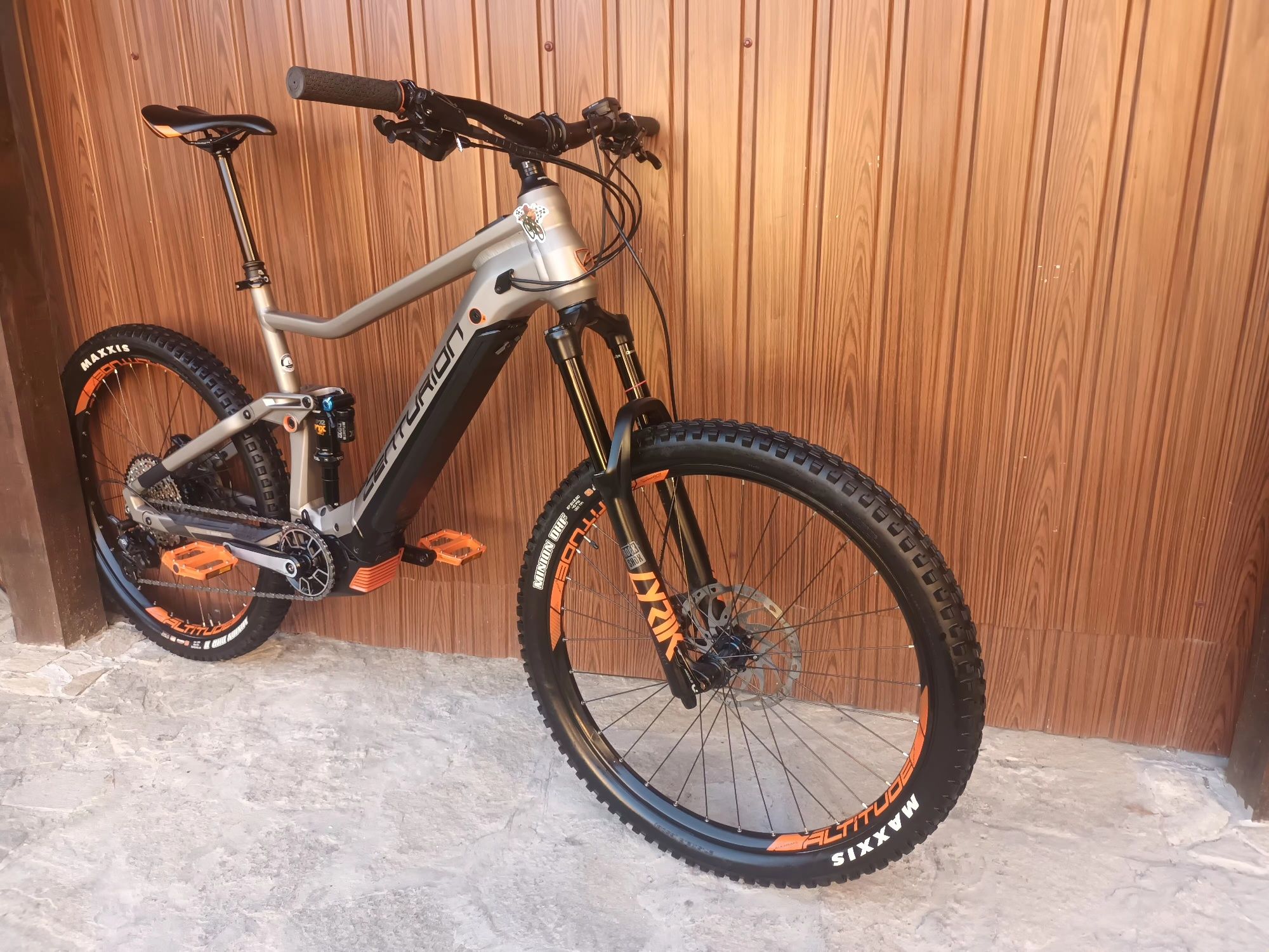 Електрически E-Bike CENTURION No pogo E R2600 i!  27,5цола,