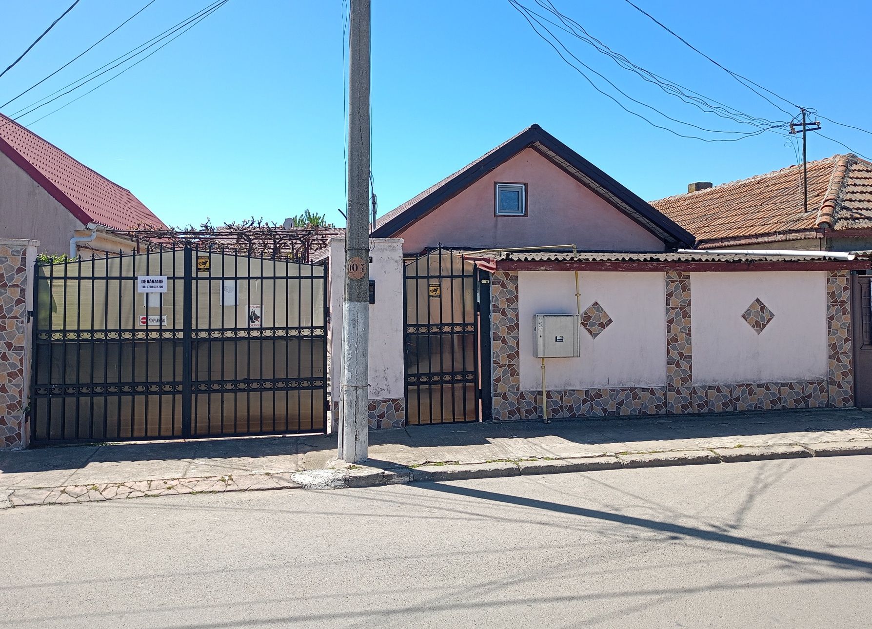 Casa plus teren zona viile noi