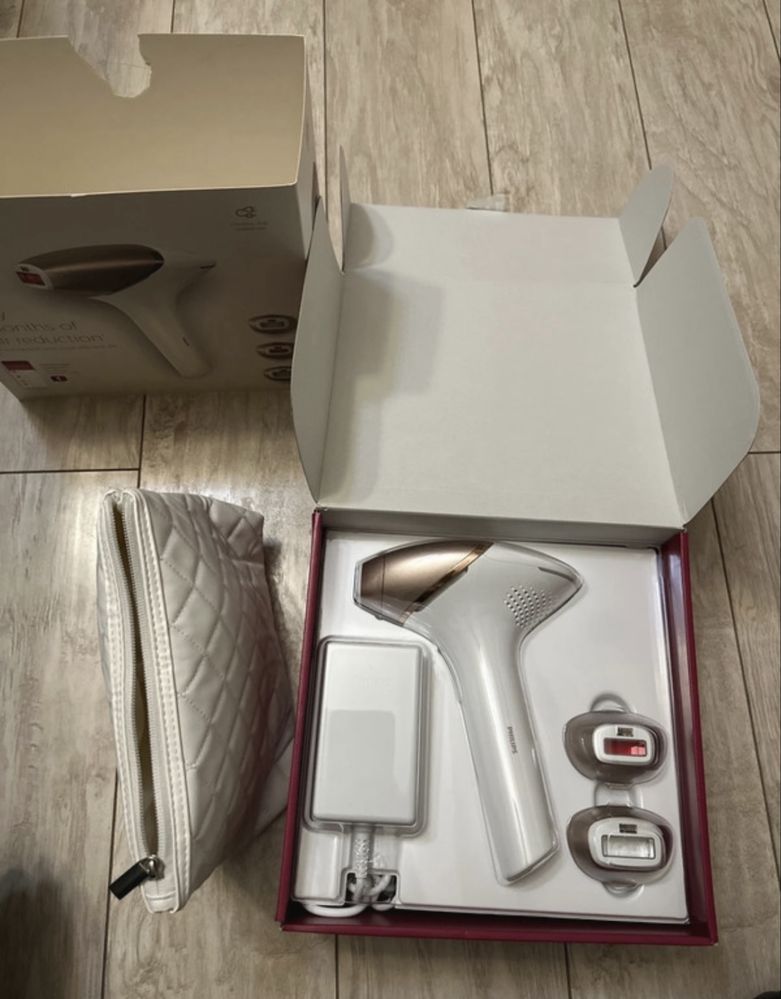 Epilator Philips Lumea IPL 9000