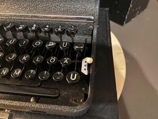 Olympia SM1 / Orbis - masina de scris din colectia proprie