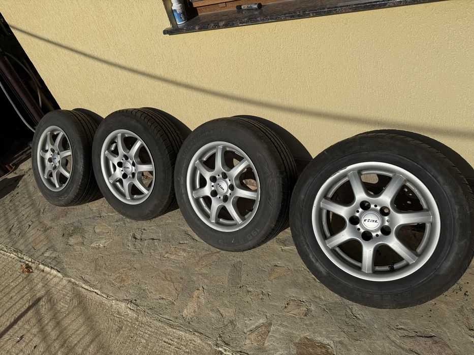 Jante aliaj Rial 15” ET38 + cauciucuri 195/65 R15 - VW, Audi, Skoda