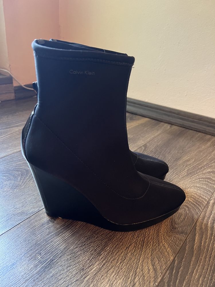 Botine / pantofi negre cu platforma CK Calvin Klein