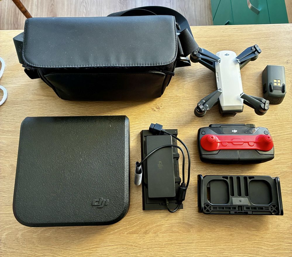 Дрон Dji Spark Combo