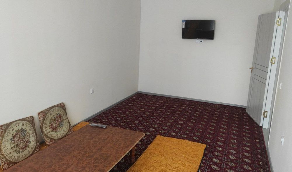 2 хонали квартира ижарага берилади!!!