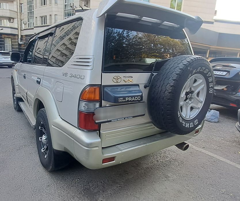 TOYOTA PRADO sotiladi xolati juda zo'r