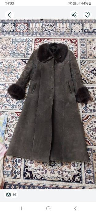 Продам дублёнку в хорошем состоянии  46 размер за 32000тг. Торг