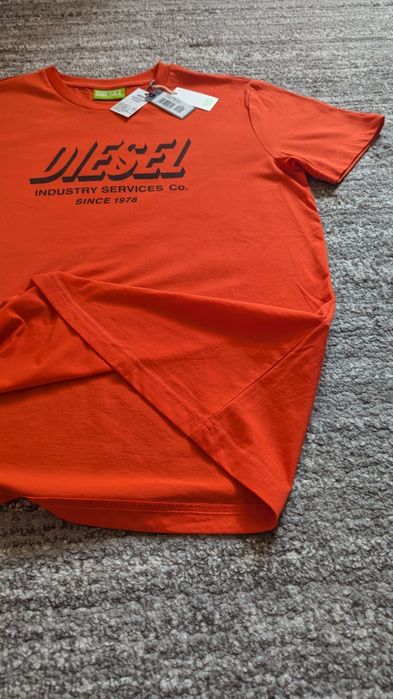 Diesel indusrty services tshirt tricou tee  y2k opium sport travis ye