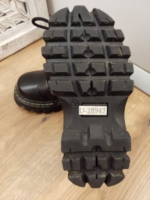 Ghete îmblănite marime 26. Impecabile.