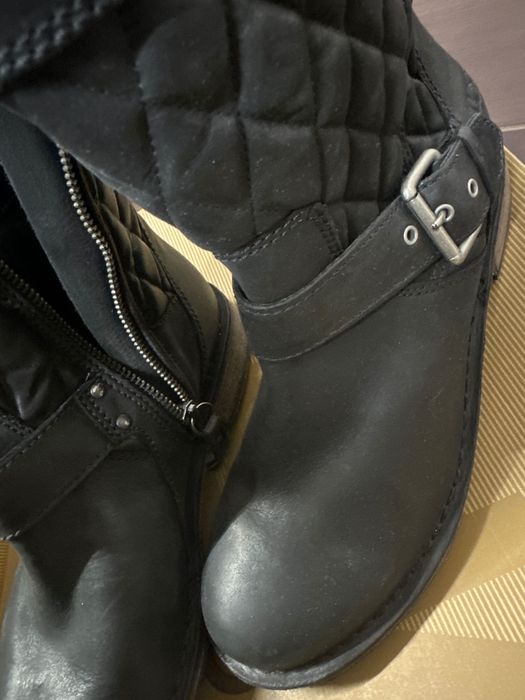 UGG  noi MASURA 37