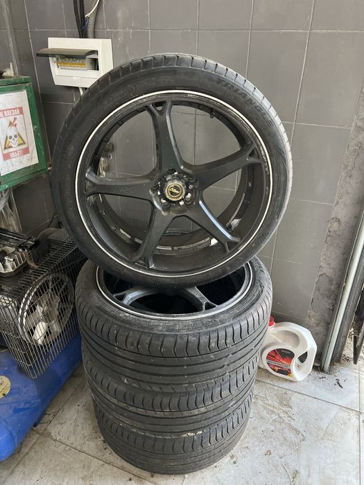 Колеса в сборе R19 235/40
